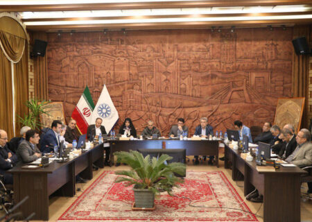 شهرداری تبریز در اجرای طرح جدید جمع‌آوری پسماند بازنگری کند