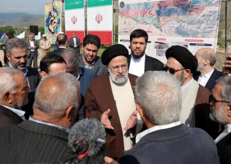 بازدید رئیس جمهور از پروژه ترانزیتی ارس و دیدار با اهالی روستای کلاله