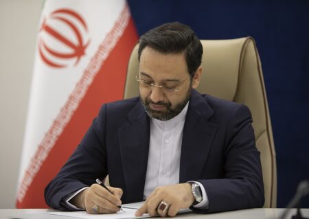 هر کاری که به نفع مردم است، به هر نحوی باید انجام شود