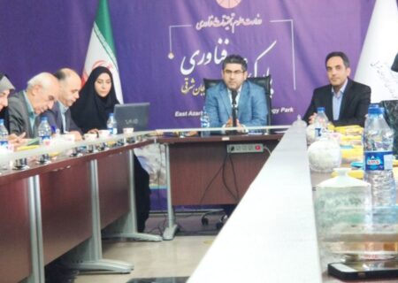 سهم ۱۰ درصدی بانوان آذربایجان شرقی در شرکت های دانش بنیان/تغییر در روند برگزاری نمایشگاه رینوتکس