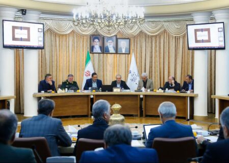 تدوین برنامه راهبردی وفاق استان/ دفتر ارتباط با دانشگاه در استانداری ایجاد می‌شود