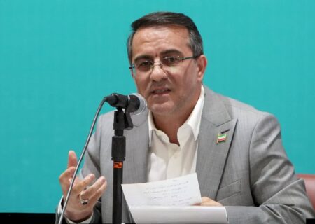 معاون رئیس جمهور:      اصلاح ساختار اداری نیازمند حمایت مجلس است