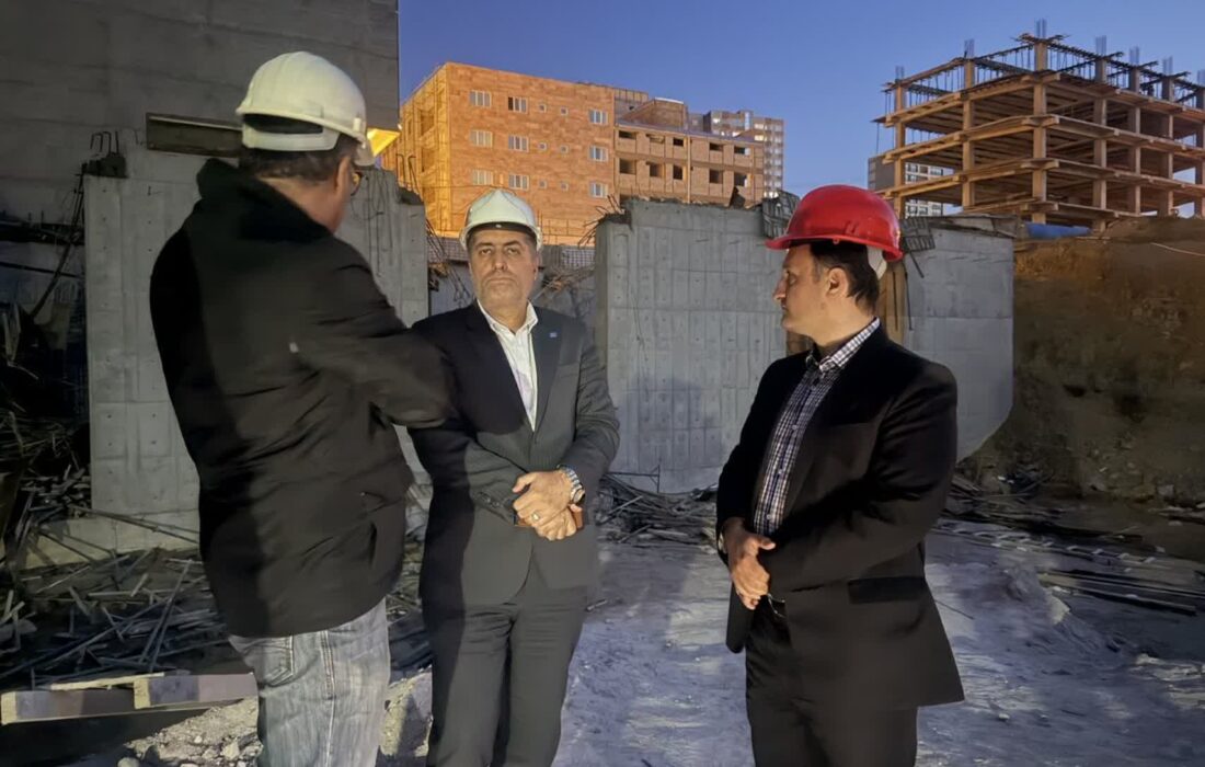 حضور میدانی مدیرکل تعاون، کار و رفاه اجتماعی آذربایجان شرقی در محل حادثه ساختمانی