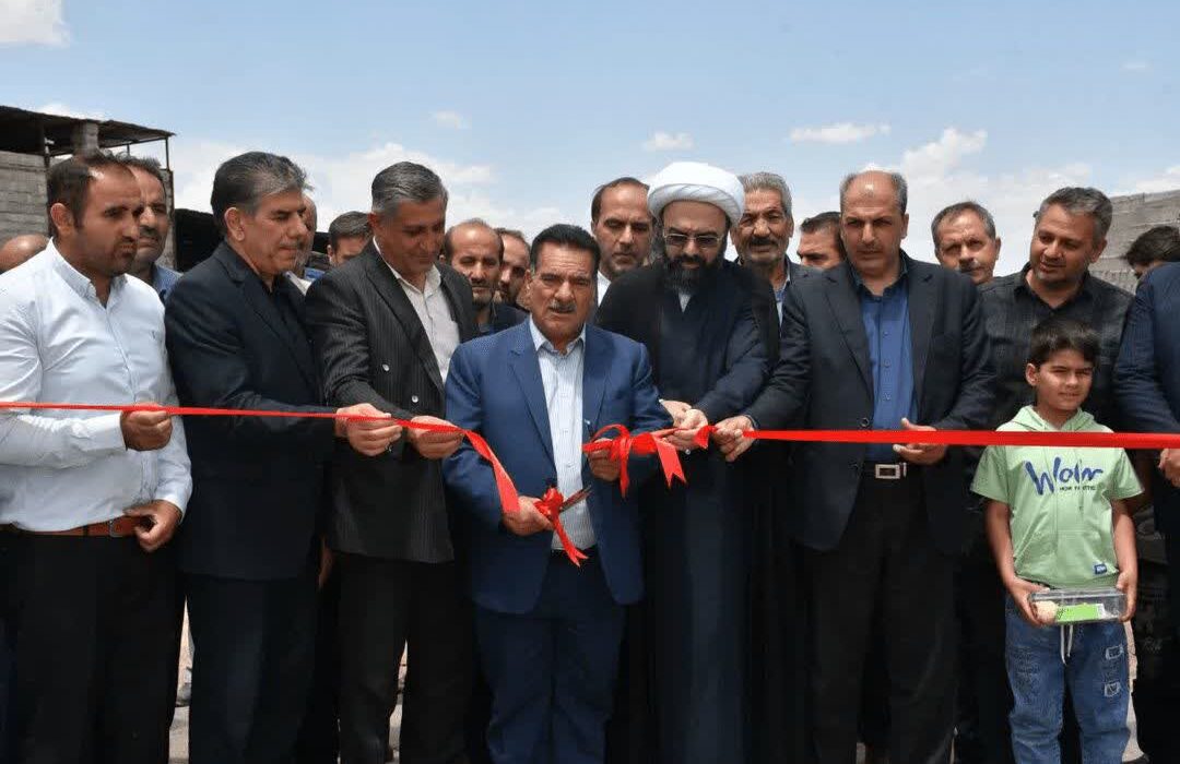 افتتاح واحد تولید کربن و پودر پوست از ضایعات آجیلی در آذرشهر