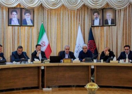 استاندار آذربایجان شرقی در شورای برنامه ریزی استان:  جبران خسارت ‌های جنگ تحمیلی و تکمیل پروژه‌ های درمانی استان با جدیت پیگیری می‌شود