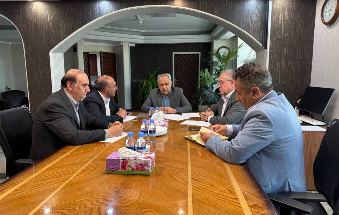 استاندار آذربایجان شرقی در دیدار با رئیس کل گمرک ایران     برای اولین بار کشور، گمرکات سیار در آذربایجان شرقی راه‌اندازی می‌شود