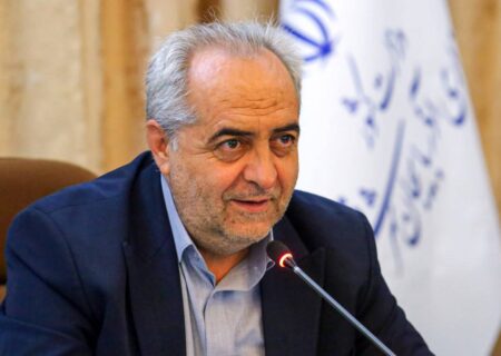 استاندار آذربایجان شرقی تأکید کرد:  توسعه زیرساخت‌های انتقال برق و انرژی‌های تجدیدپذیر اولویت اصلی ماست