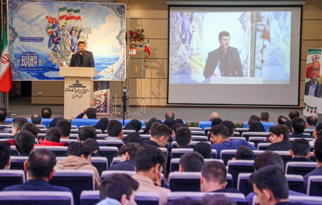 معاون امنیتی انتظامی استاندار آذربایجان شرقی در آئین نواختن زنگ پدافند غیرعامل: